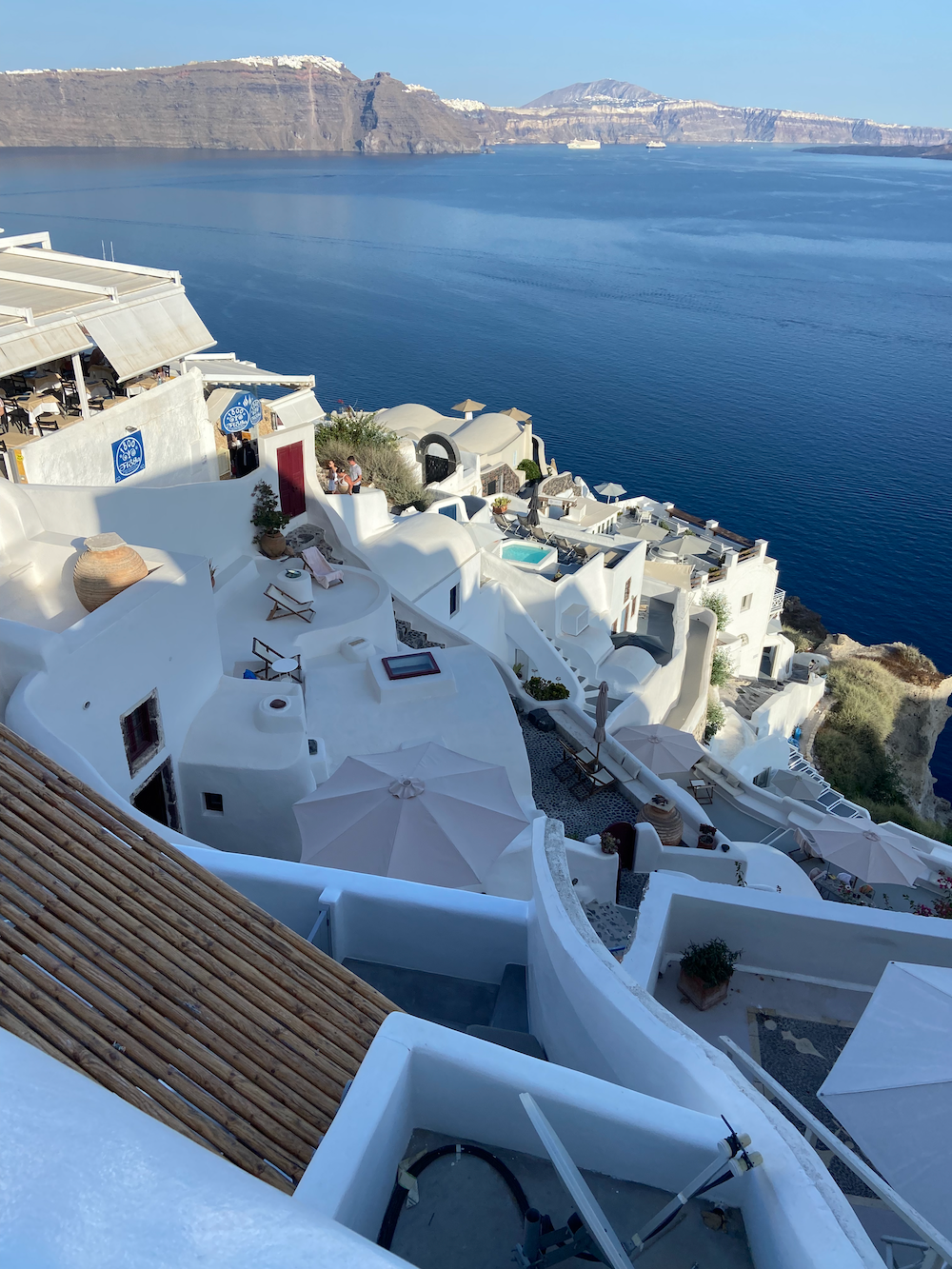 Santorini: Exploring the Island